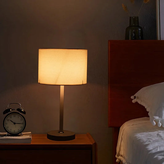 Postmodern Minimalist Creativity Small Table Lamp, Modern and Minimalist Girl Instagram, Romantic Wedding Bedroom Bedside Lamp